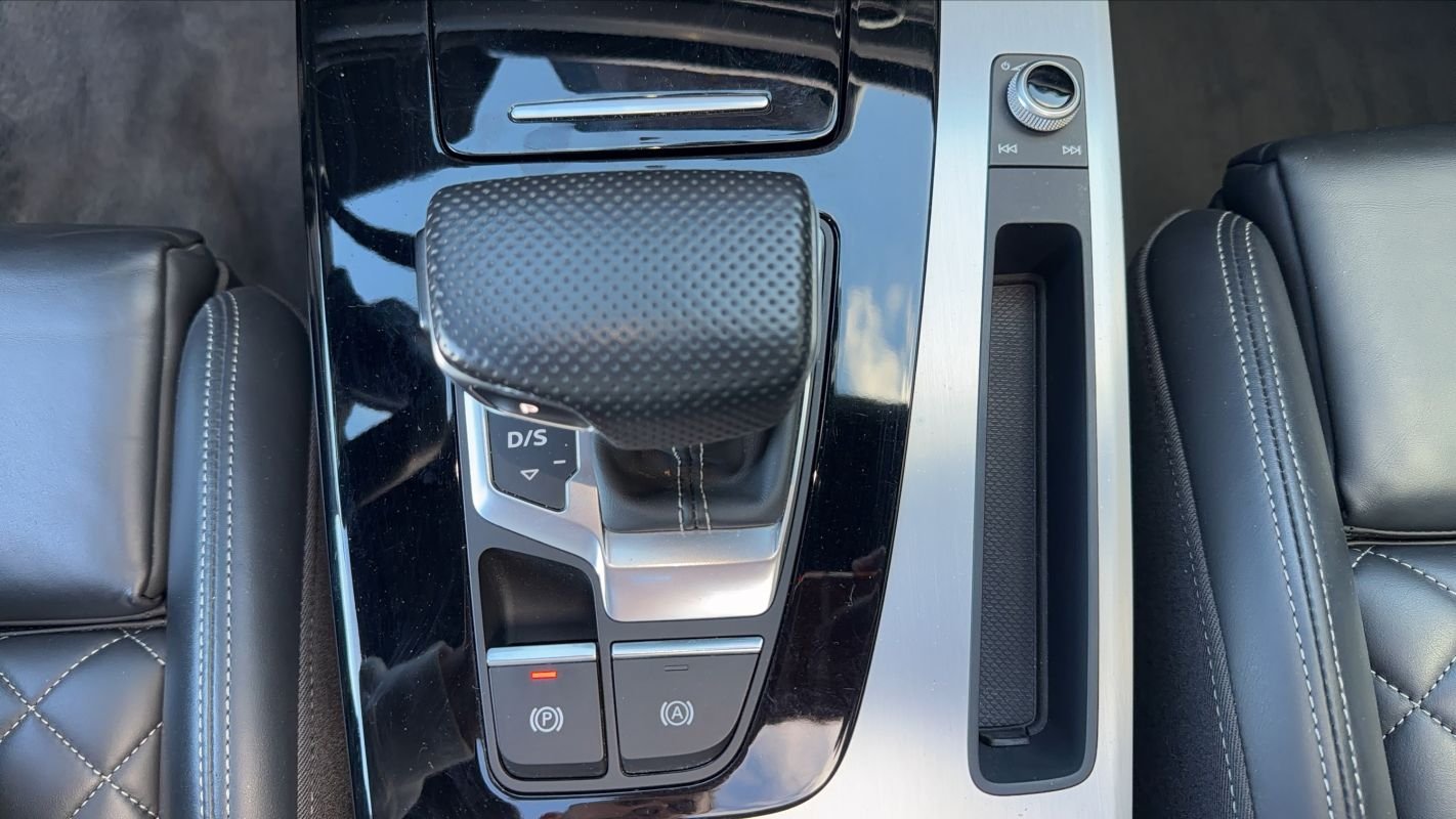 Audi Q5 Sportback - Photo 27