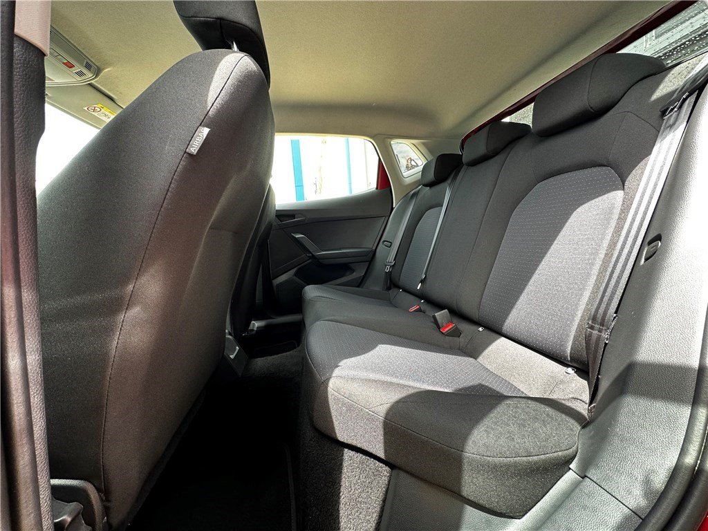 Seat Ibiza - Photo 12