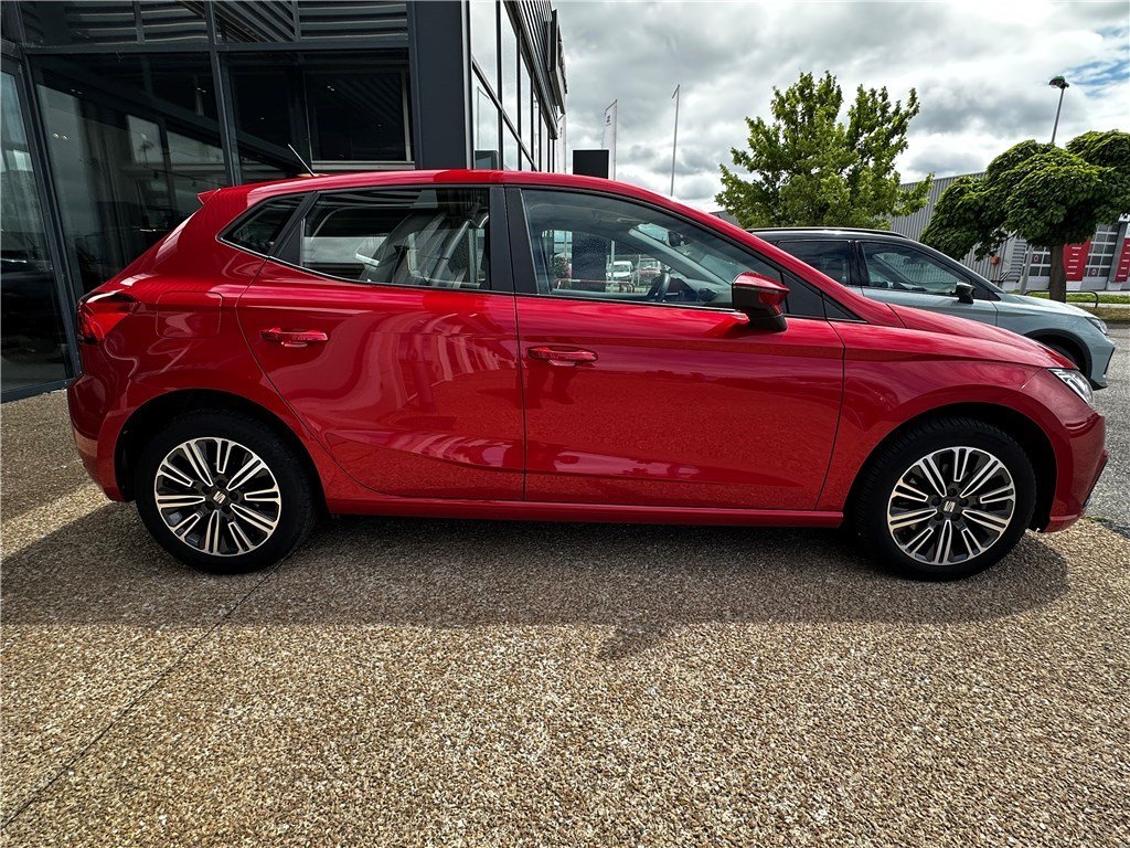 Seat Ibiza - Photo 8