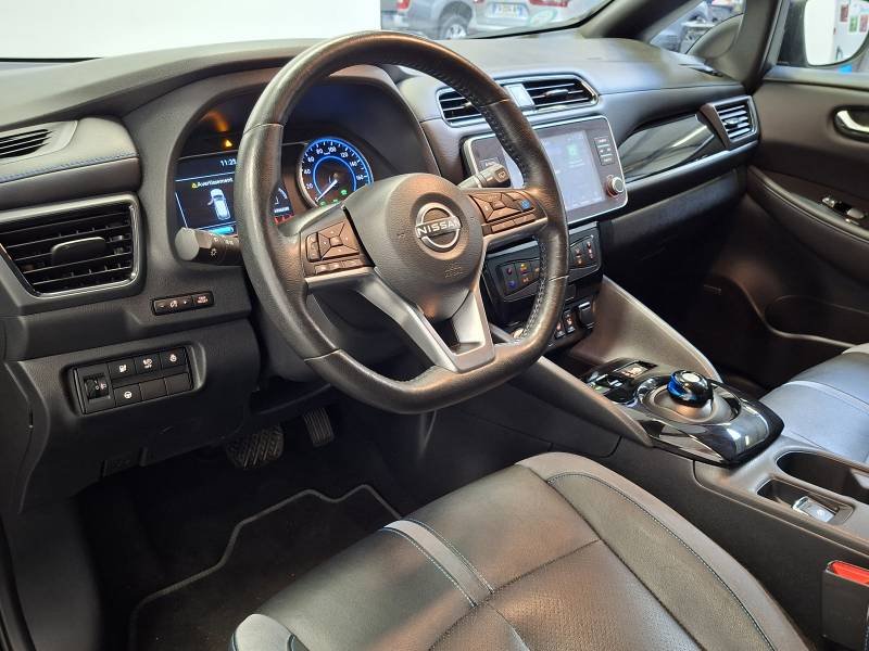 Nissan Leaf - Photo 11