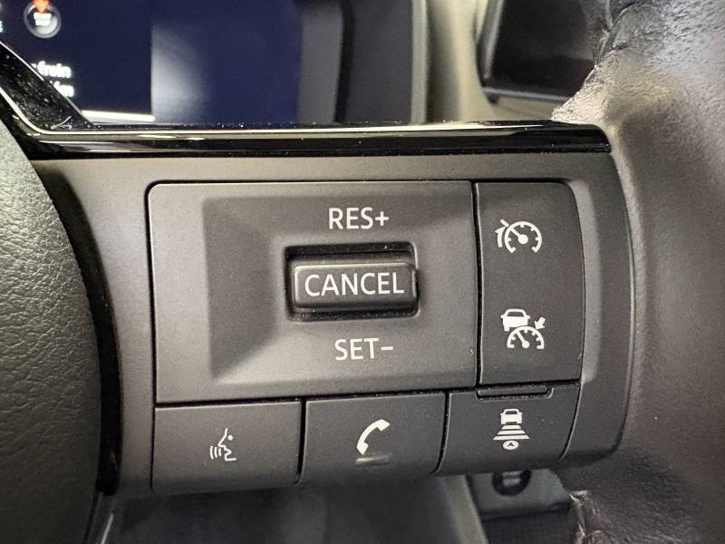 Nissan X-Trail - Photo 12