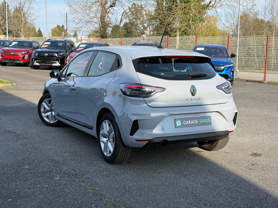 Renault Clio - Photo 2