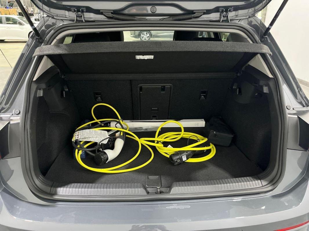 Volkswagen Golf - Photo 31