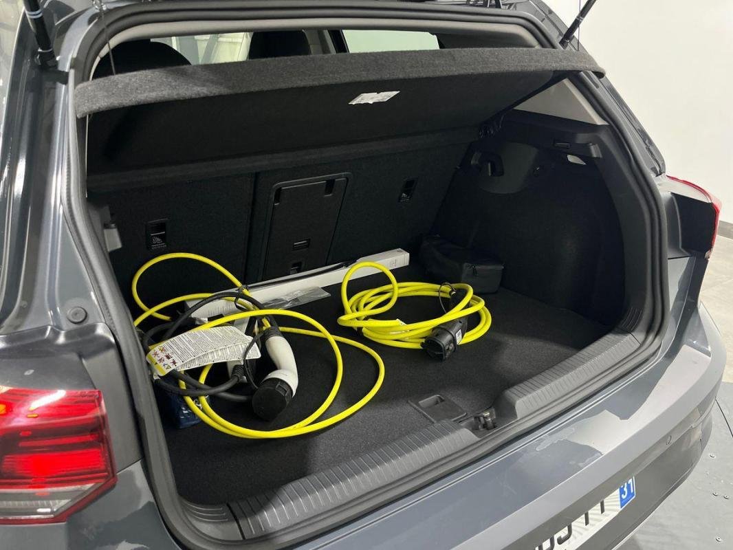 Volkswagen Golf - Photo 32