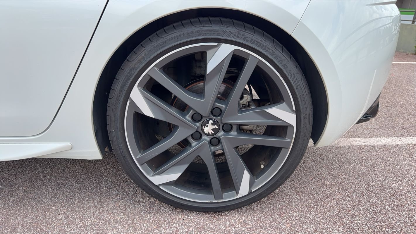 Peugeot 308 - Photo 19