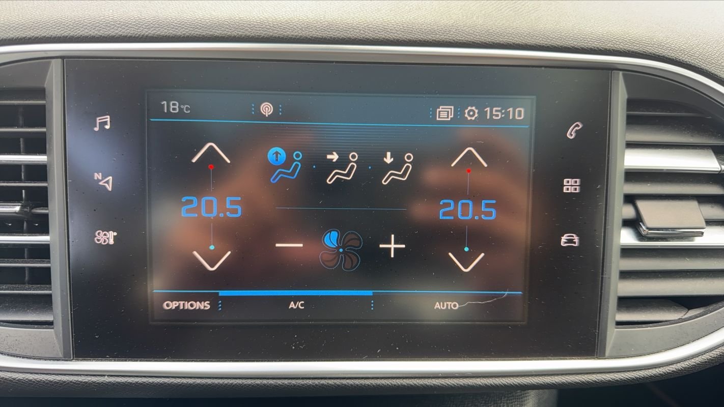 Peugeot 308 - Photo 23