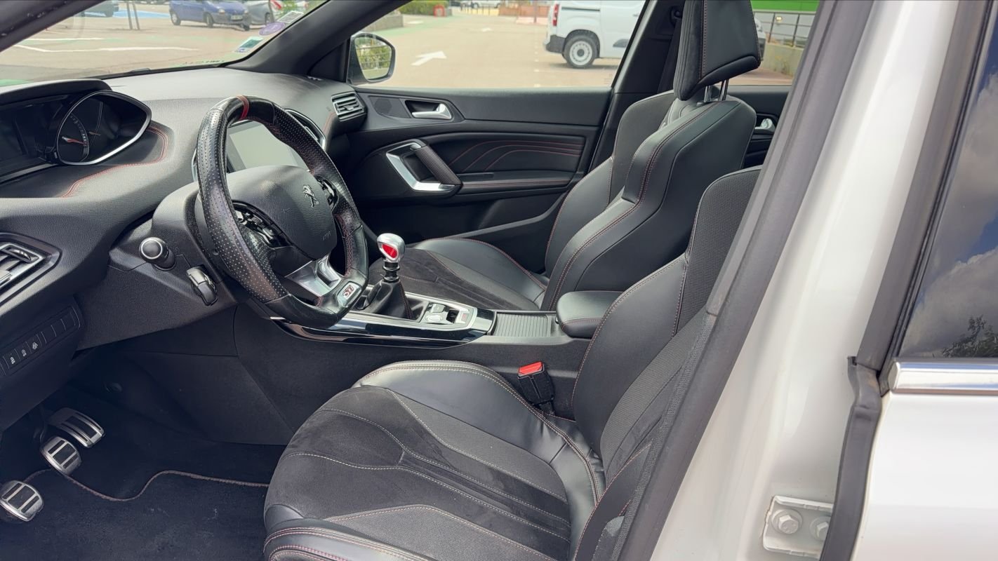 Peugeot 308 - Photo 25