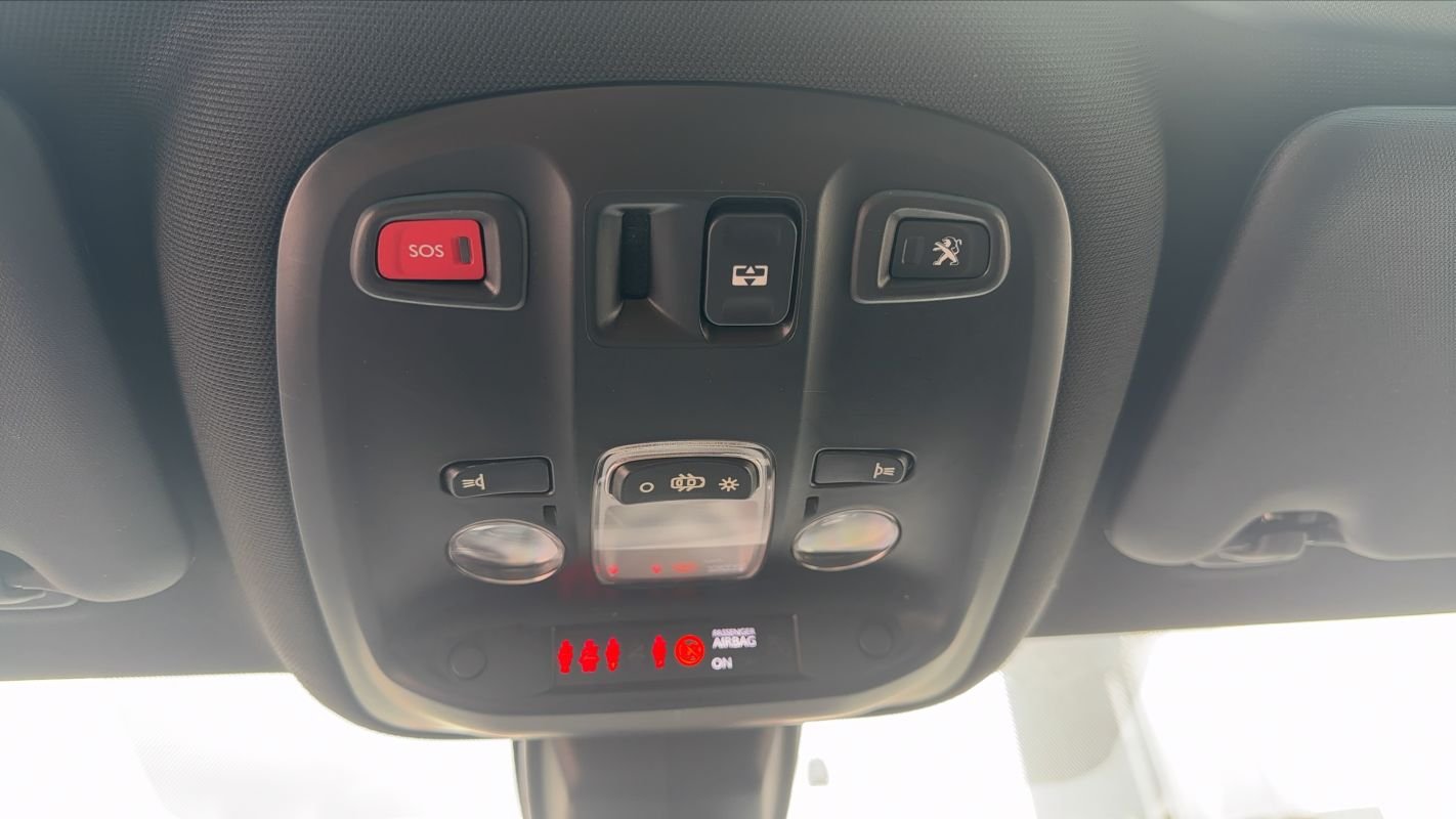 Peugeot 308 - Photo 28