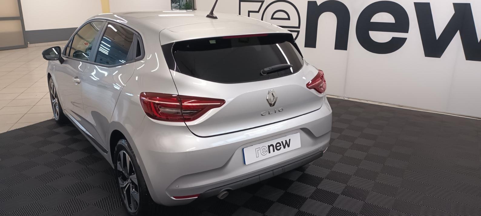 Renault Clio - Photo 13
