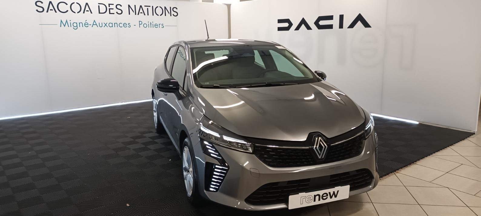 Renault Clio - Photo 12