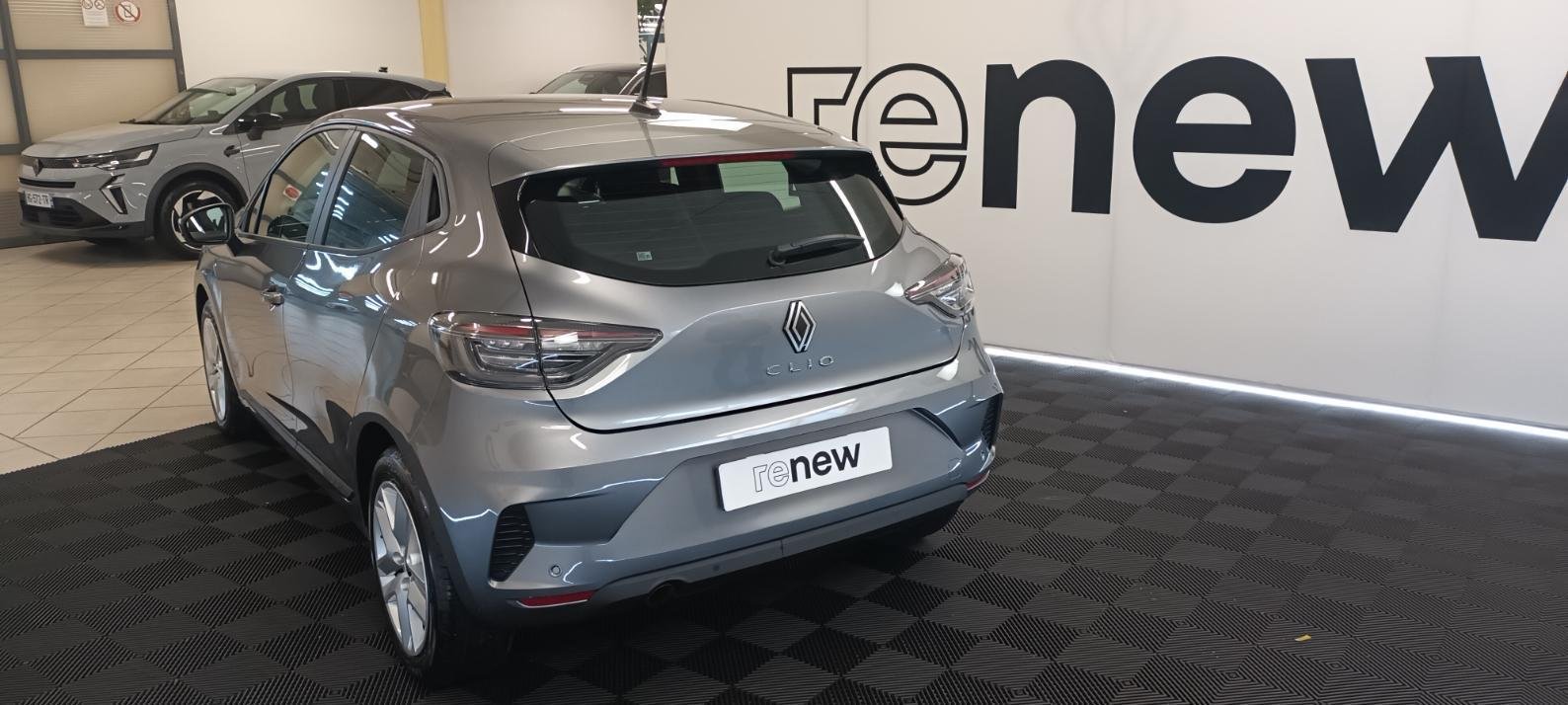 Renault Clio - Photo 14