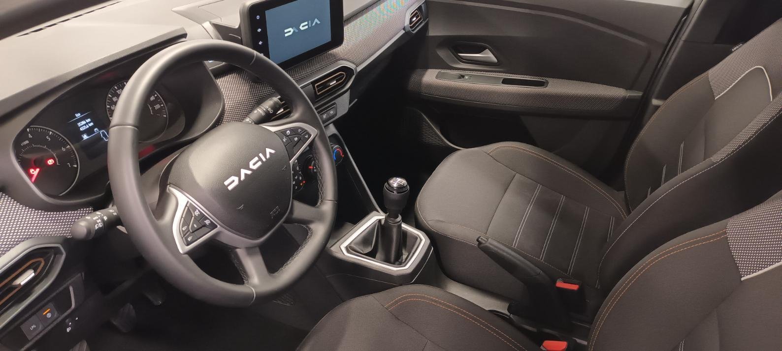 Dacia Sandero - Photo 11