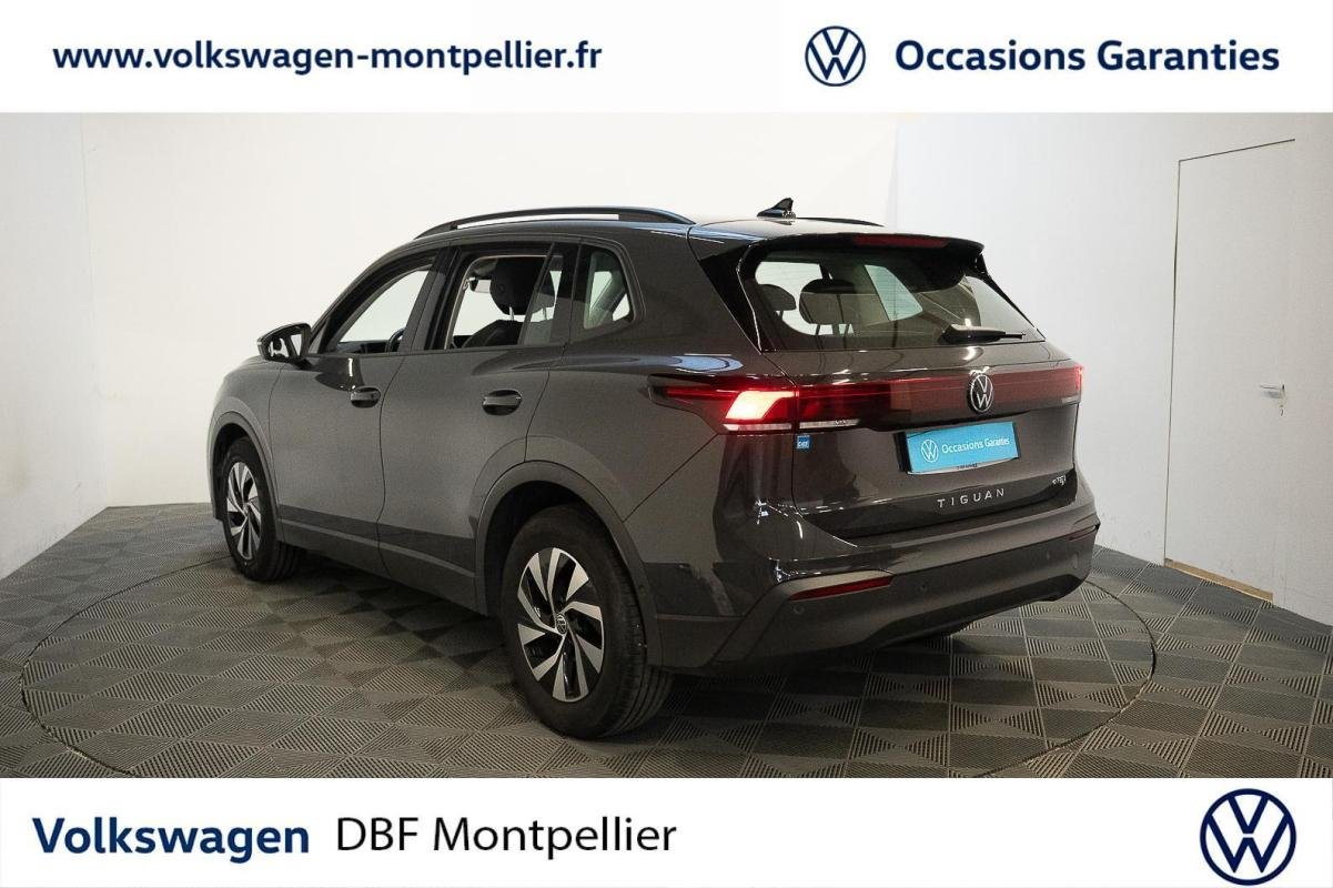 Volkswagen Tiguan - Photo 18