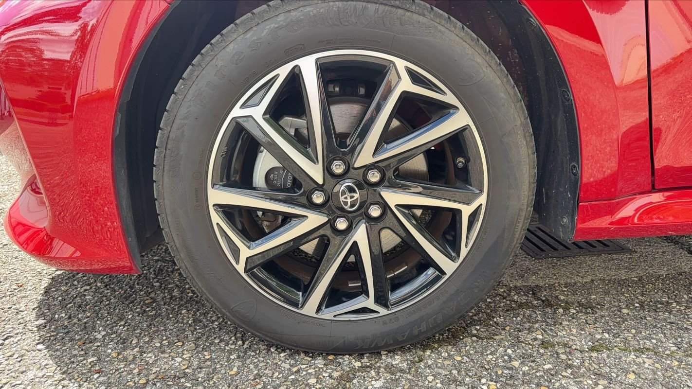 Toyota Yaris - Photo 18