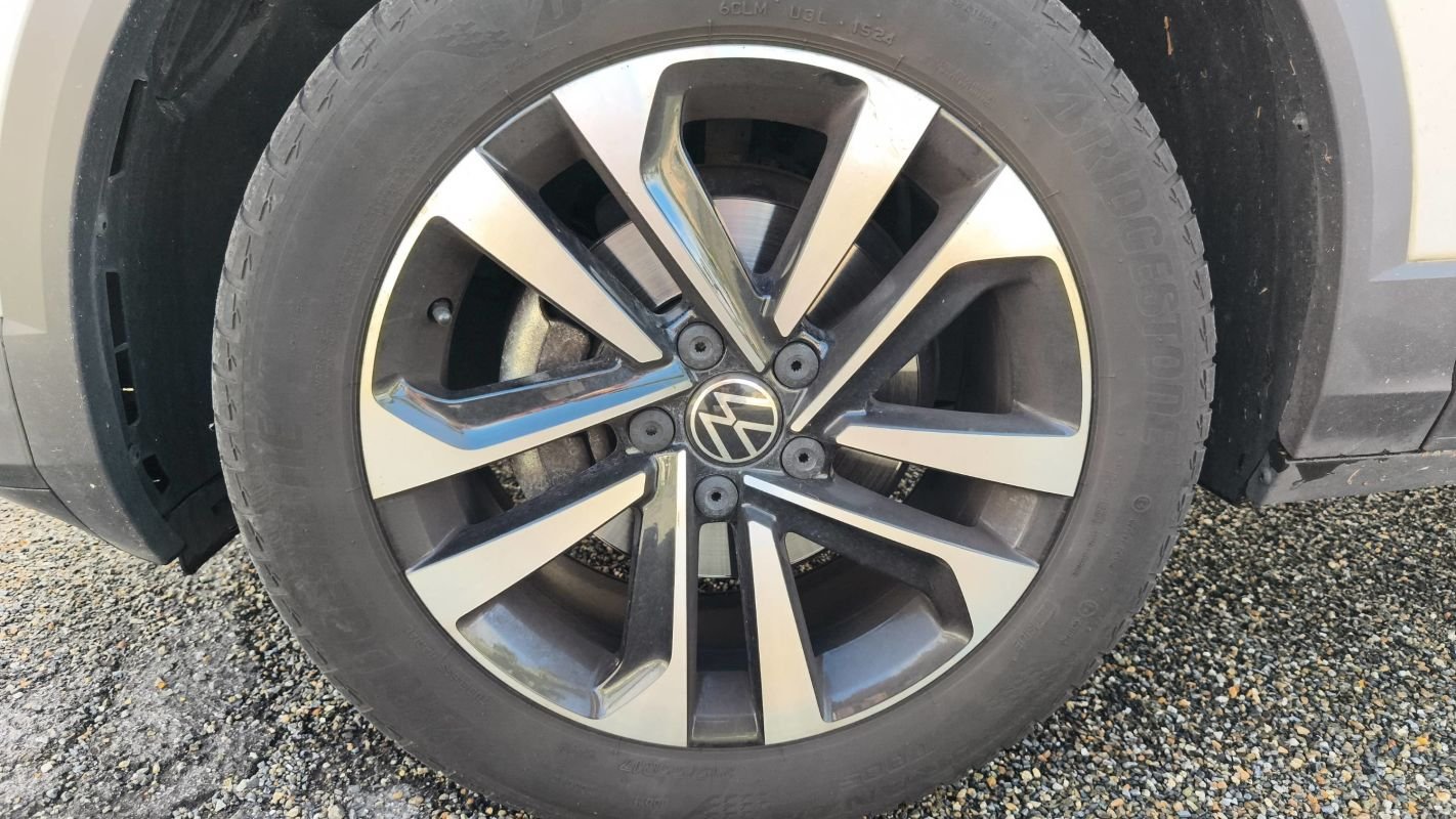 Volkswagen T-Roc - Photo 18