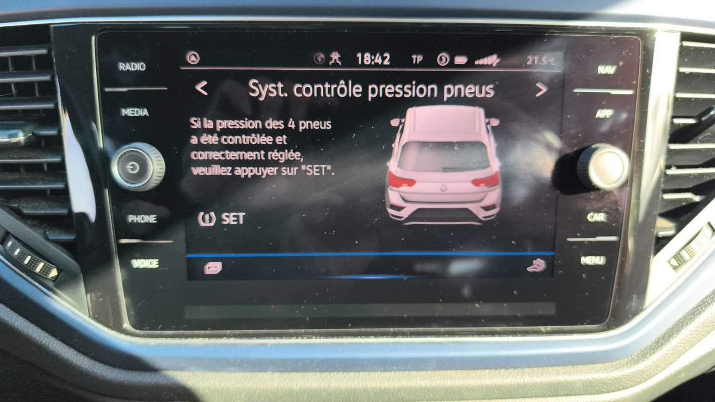 Volkswagen T-Roc - Photo 28