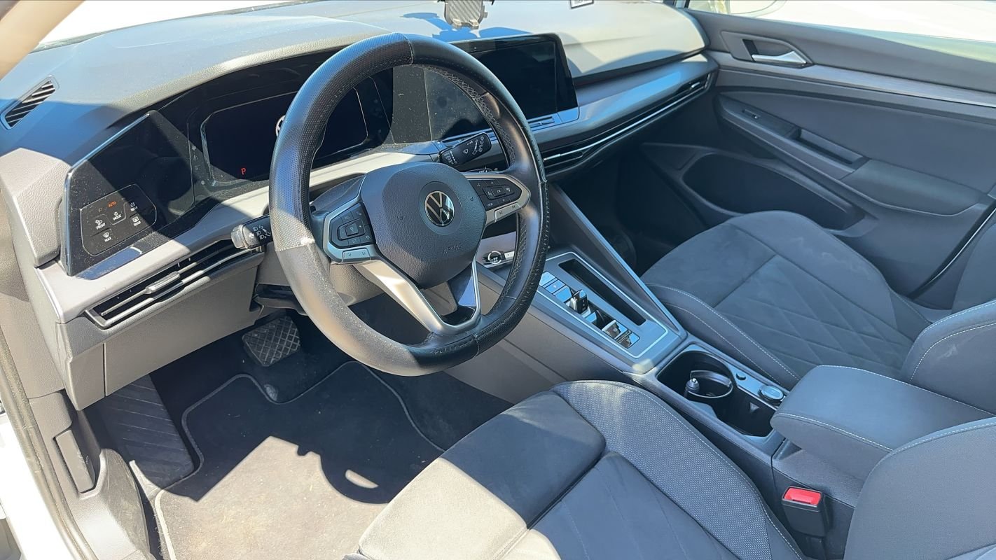 Volkswagen Golf - Photo 8