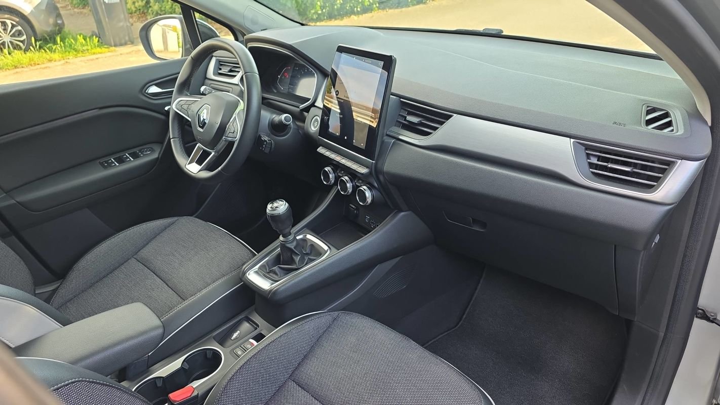 Renault Captur - Photo 10