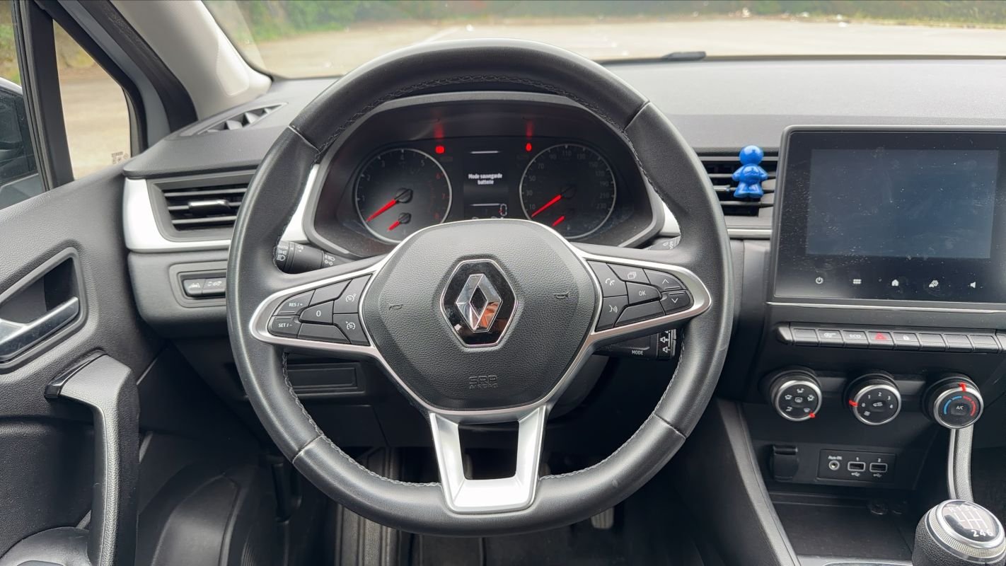 Renault Captur - Photo 23
