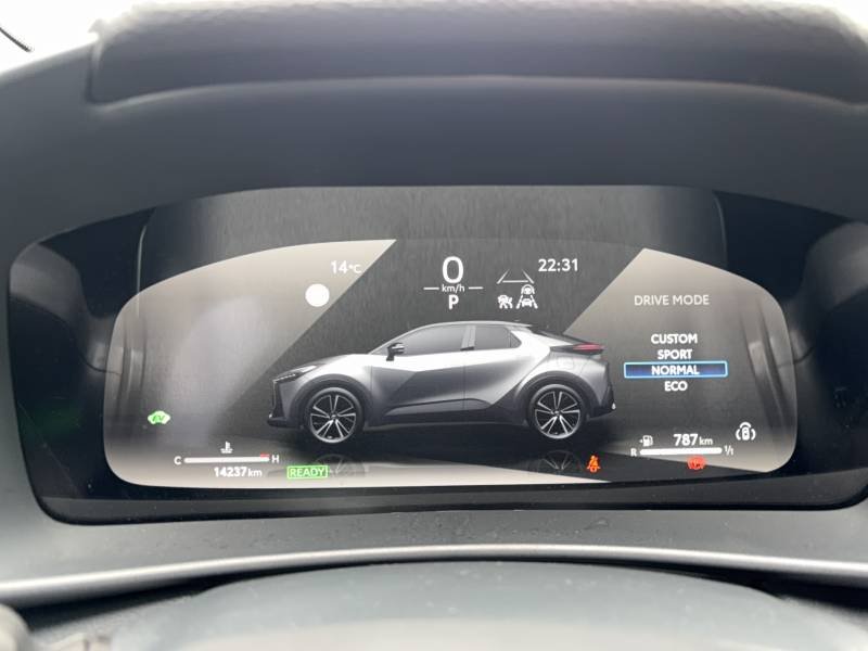 Toyota C-HR - Photo 18