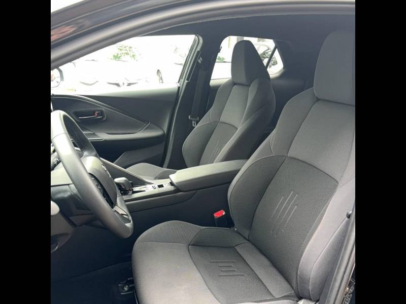 Toyota C-HR - Photo 10