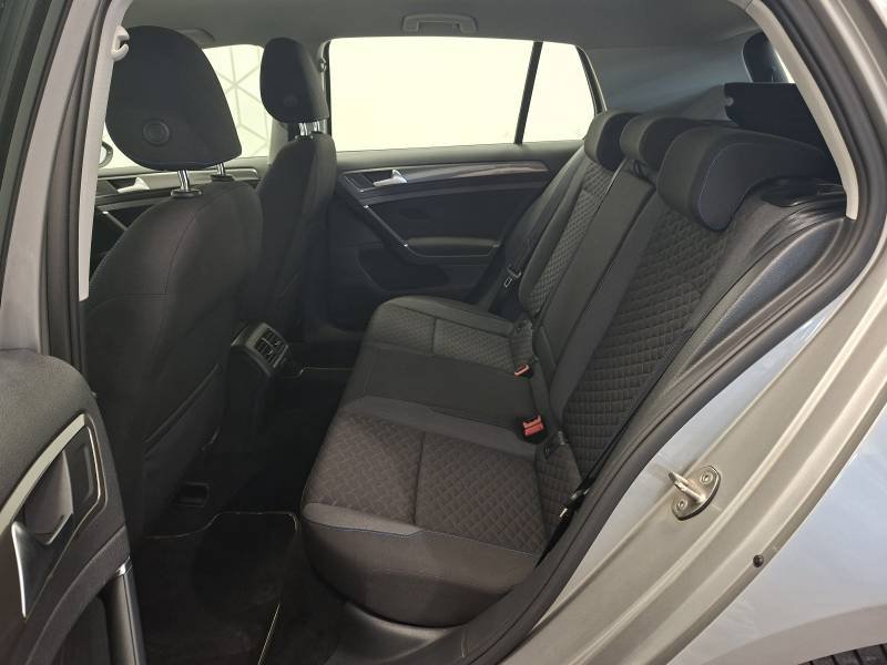 Volkswagen Golf - Photo 13