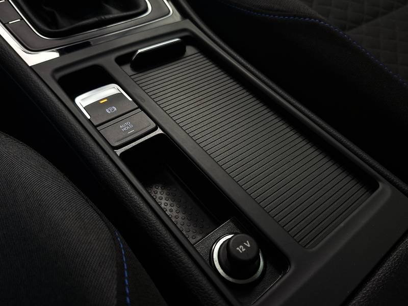 Volkswagen Golf - Photo 24