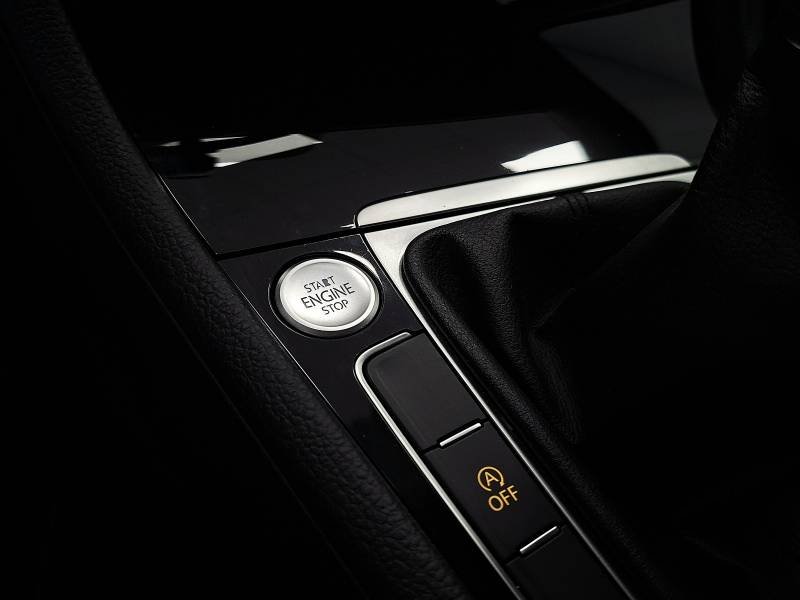 Volkswagen Golf - Photo 26