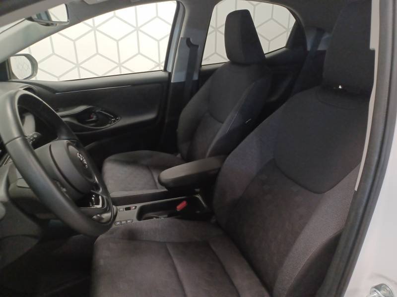 Toyota Yaris - Photo 10