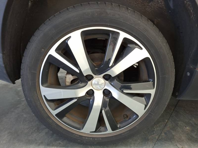 Peugeot 2008 - Photo 31