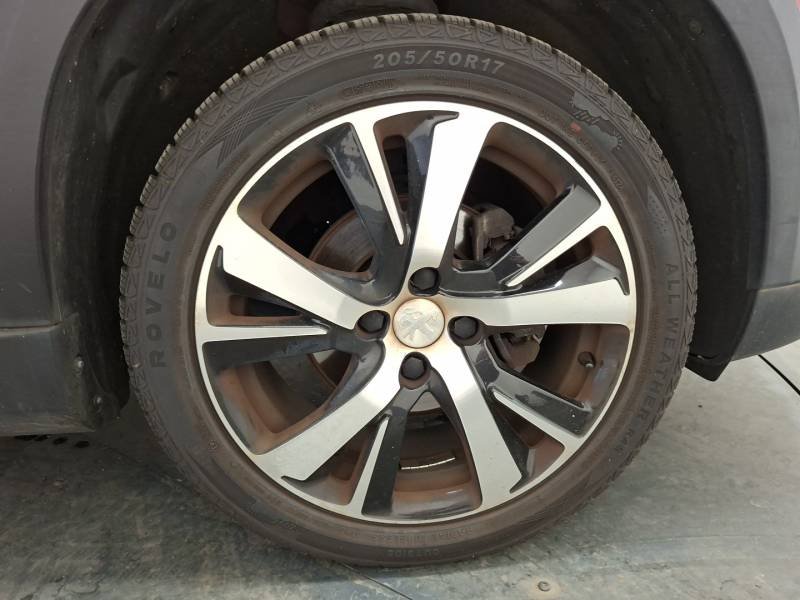 Peugeot 2008 - Photo 32