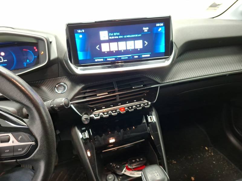 Peugeot 208 - Photo 13