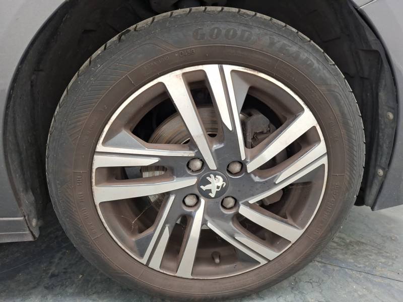 Peugeot 208 - Photo 34