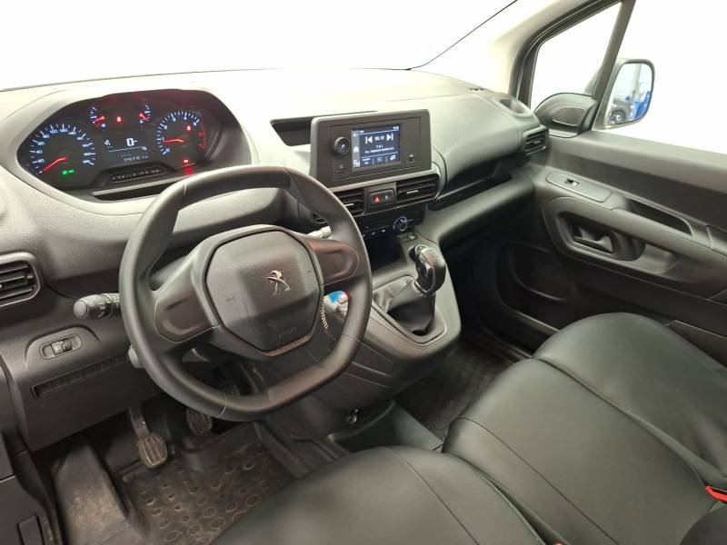 Peugeot Partner - Photo 10