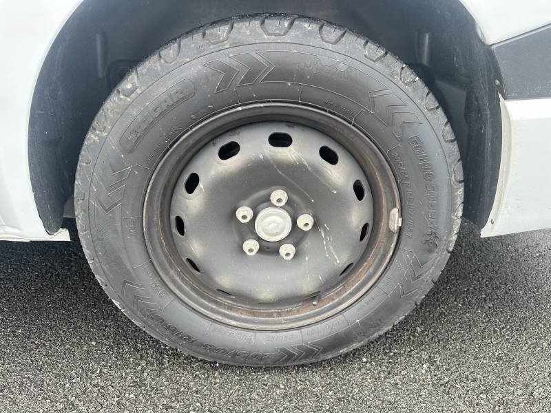 Nissan Primastar - Photo 12