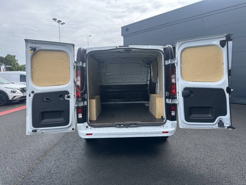 Nissan Primastar - Photo 14