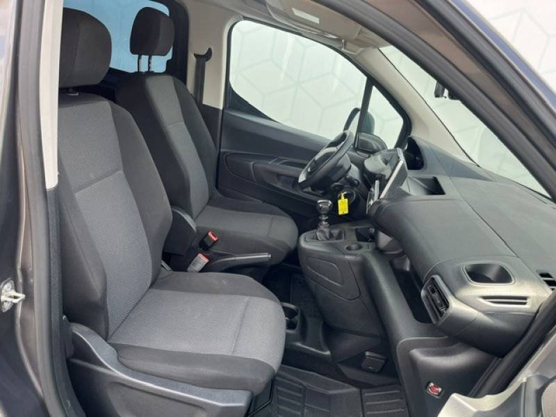 Peugeot Rifter - Photo 20