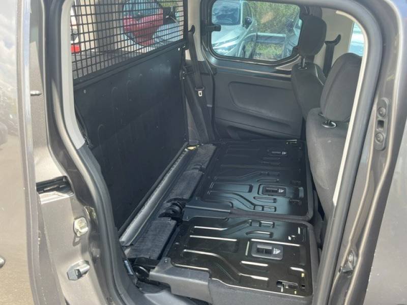 Peugeot Rifter - Photo 23