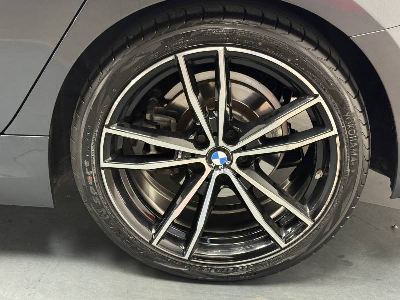 BMW Série 3 - Photo 10