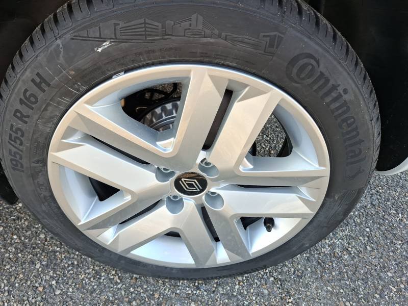 Renault Clio - Photo 16