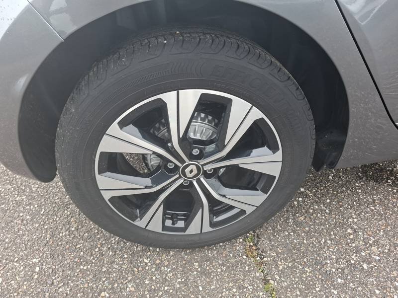 Renault Clio - Photo 13