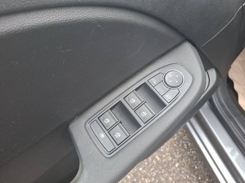 Renault Clio - Photo 18