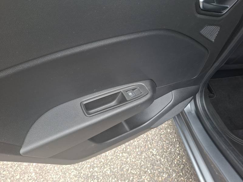 Renault Clio - Photo 21