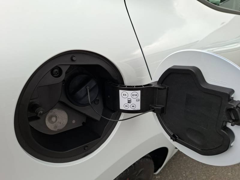 Renault Clio - Photo 17
