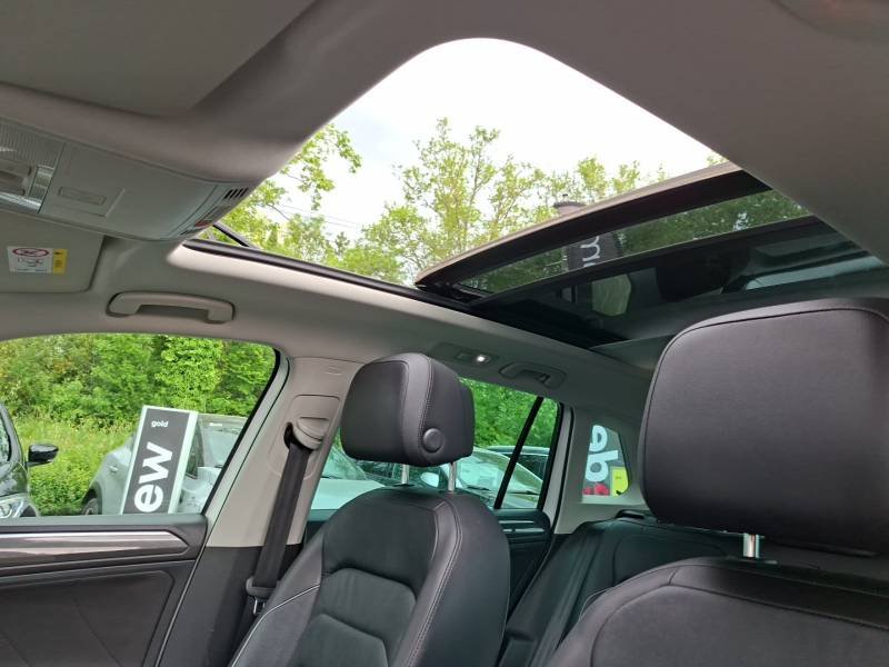 Volkswagen Tiguan - Photo 16