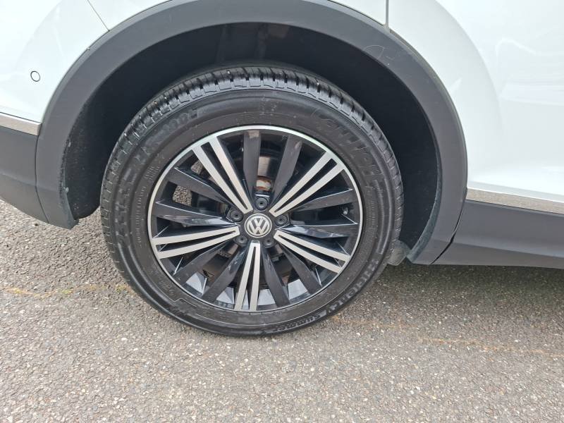 Volkswagen Tiguan - Photo 20