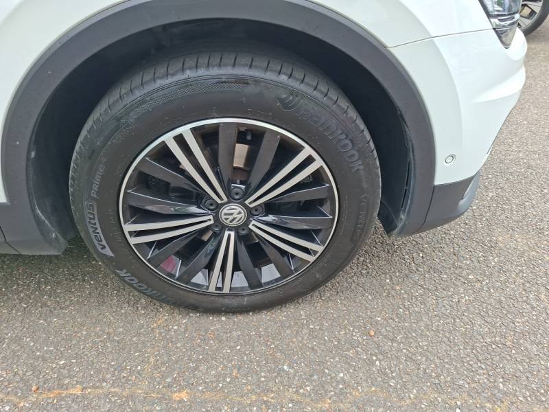 Volkswagen Tiguan - Photo 21