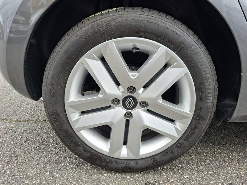 Renault Clio - Photo 15