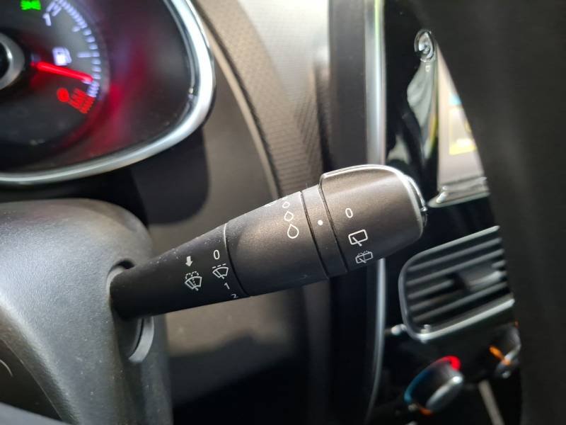 Renault Clio - Photo 18