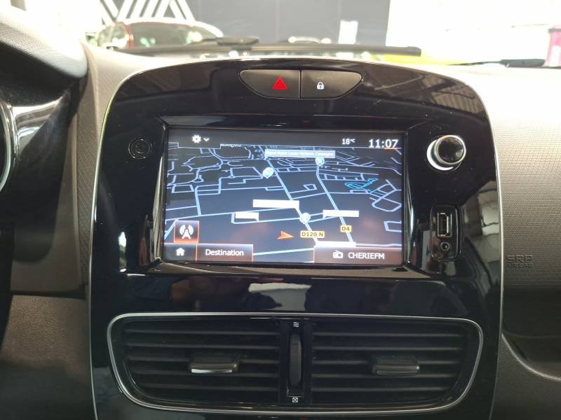 Renault Clio - Photo 22